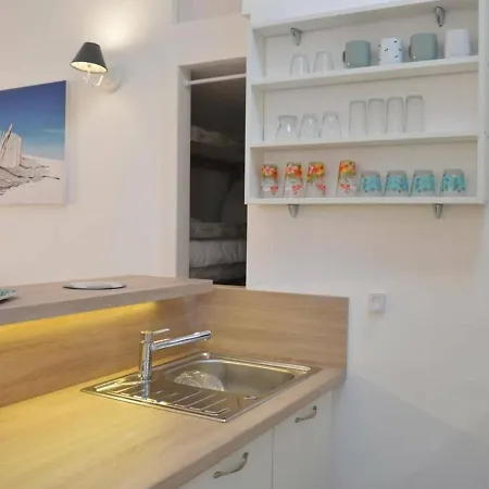 2p Renove, Clim, Wifi, Terrasse, Parking, Proche - - Fr-1-226-304 Appartement
