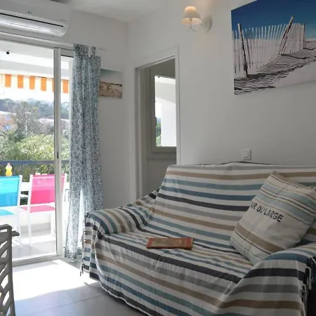 Confortable 4 Couchages Proche A - Fr-1-226-304 * Sainte-Maxime